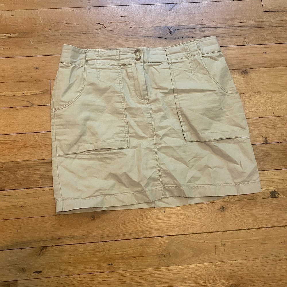 Ann Taylor Loft Khaki Button Up Skirt ⭐️